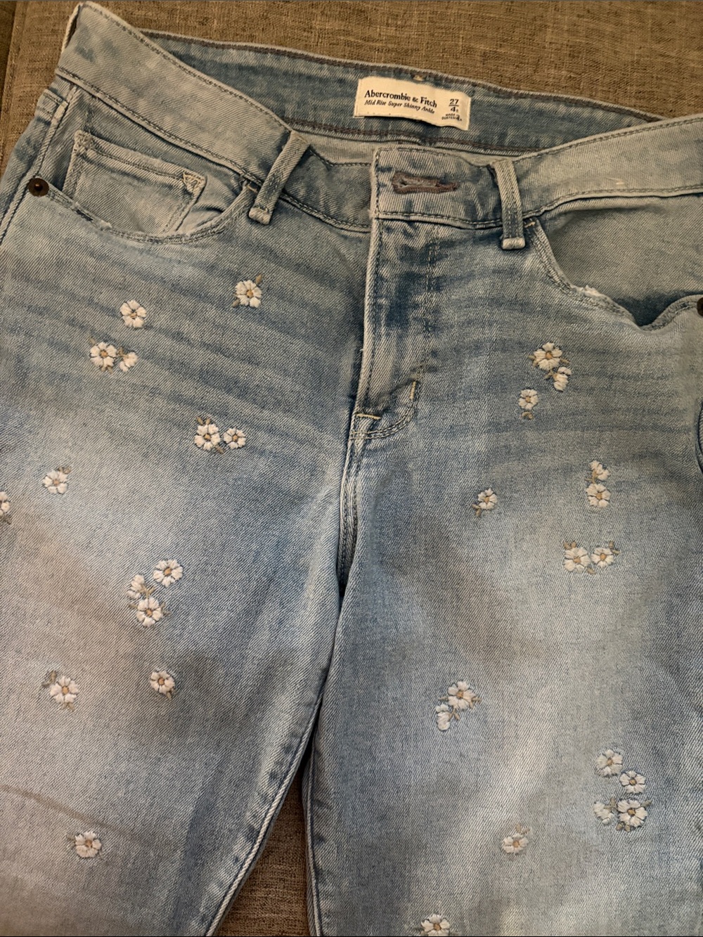 Abercrombie & Fitch Light Blue Floral Embroidered Skinny Jeans